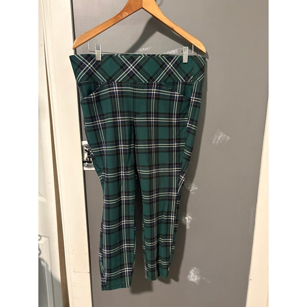 Torrid size 1 green and black plaid ponte pants